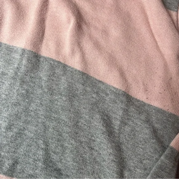 💚Vince Camuto asymmetrical sweater - Picture 4 of 6